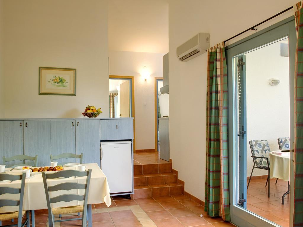 Tar-Vabriga Valamar Tamaris Resort חדר תמונה