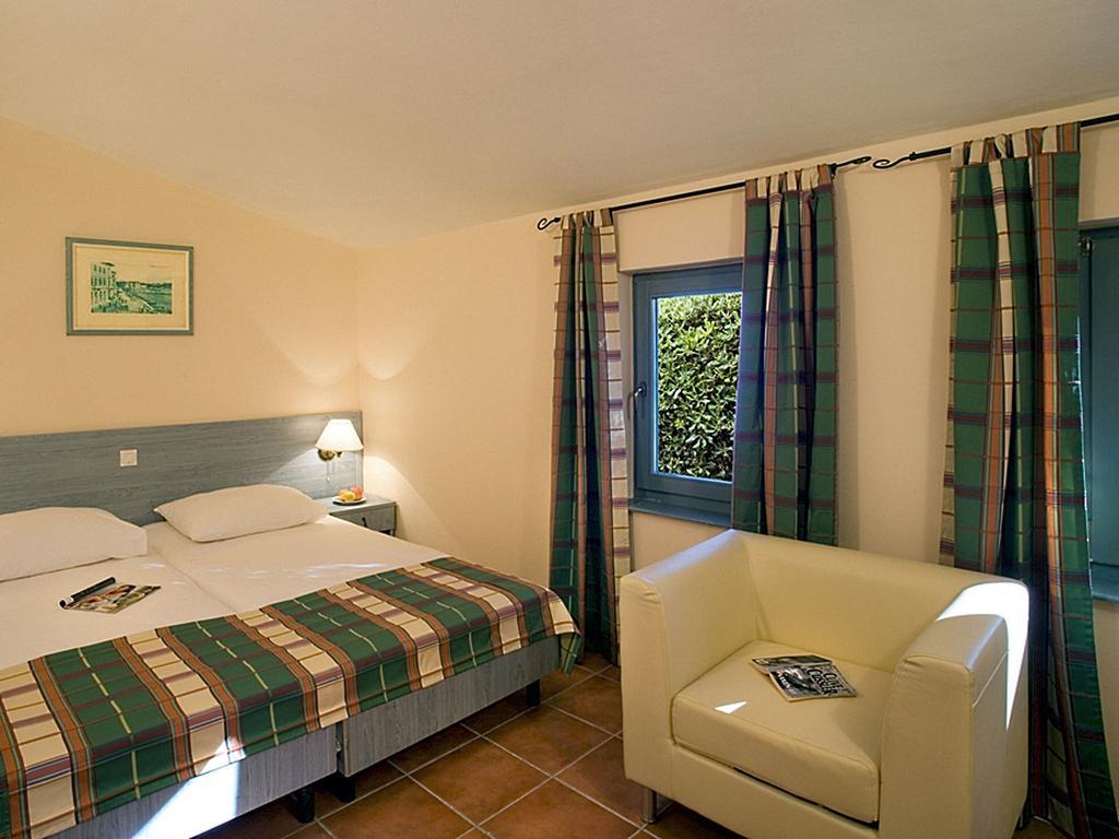 Tar-Vabriga Valamar Tamaris Resort מראה חיצוני תמונה
